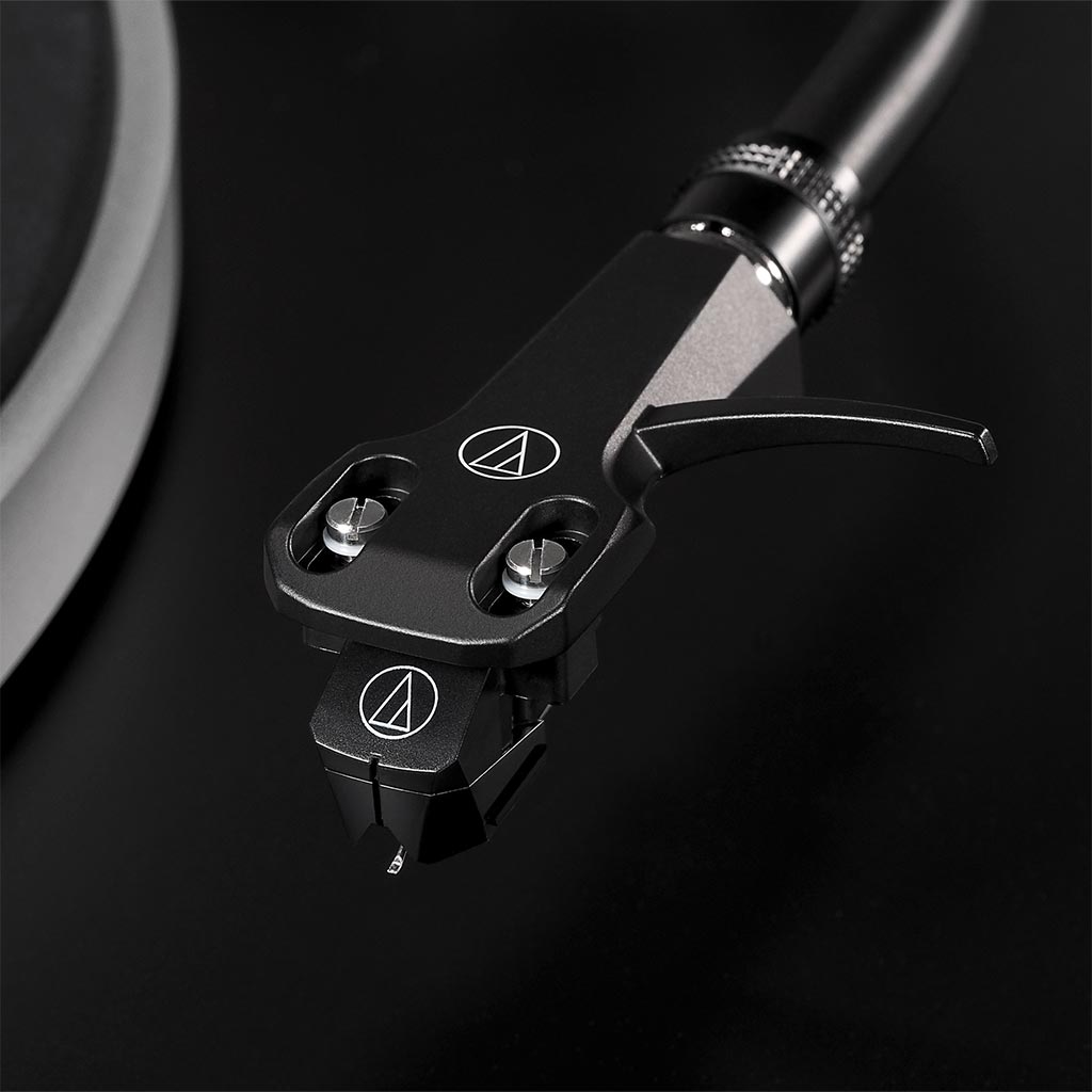 Audio Technica AT-LP5X Manual Belt-Drive Turntable