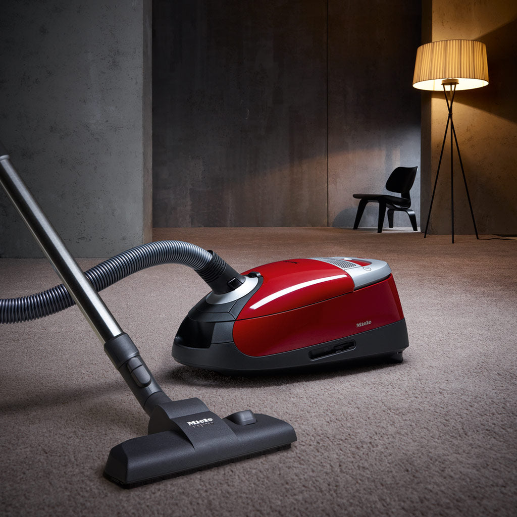 Miele Complete C2 Cat & Dog Cylinder Vacuum Cleaner