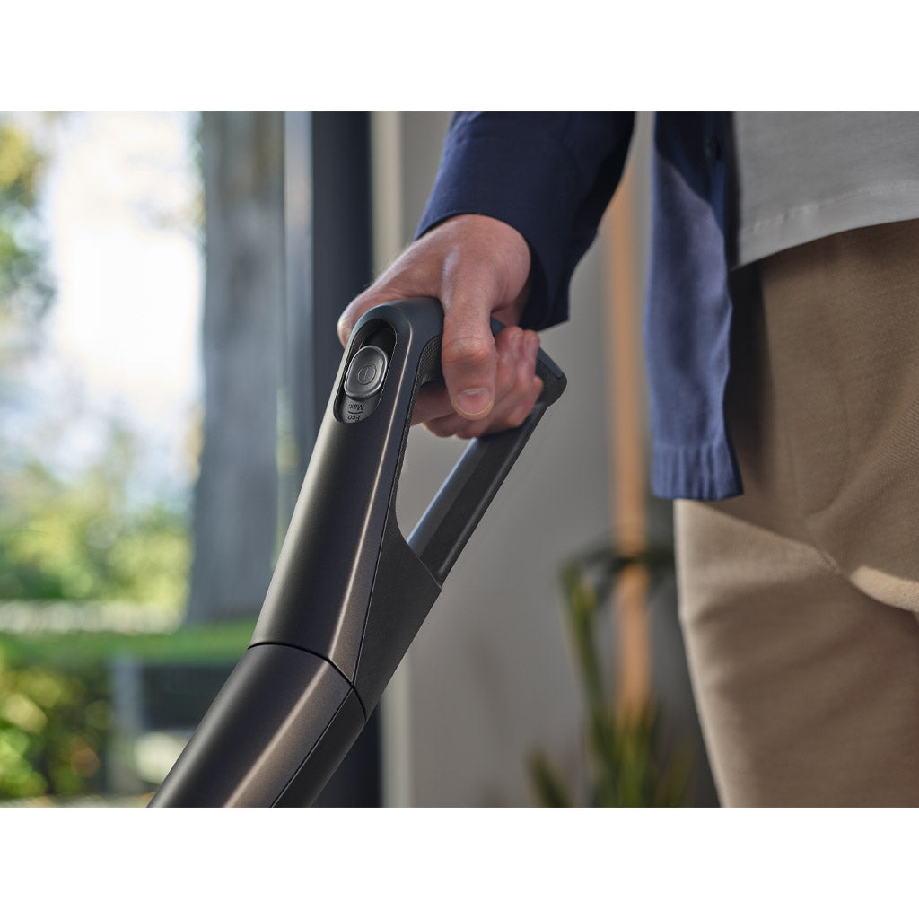 Miele Triflex HX2 Pro Cordless Vacuum Cleaner with Additional battery