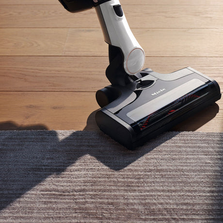 Miele Triflex HX2 Lotus White Cordless Vacuum Cleaner